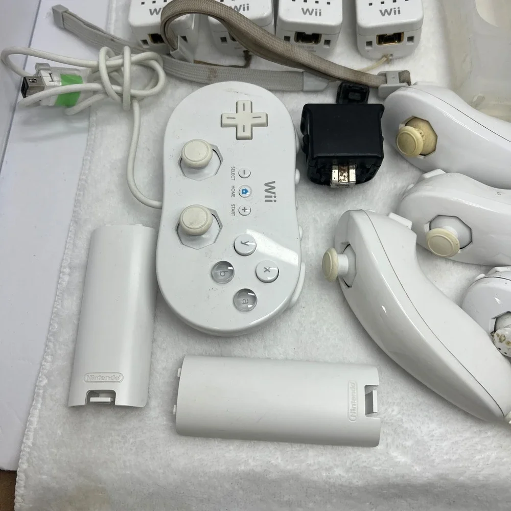 Nintendo Wii Controller Lot 15pc White Black Good Untested OEM Remotes Wheel